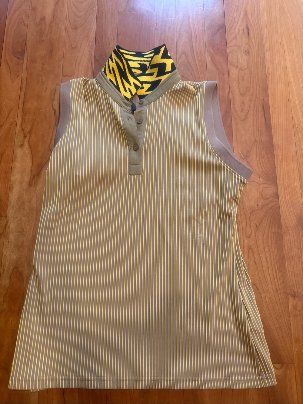 J. Lindeberg Cara Polo Womens Sleeveless  Jaquard Golf Top Medium New